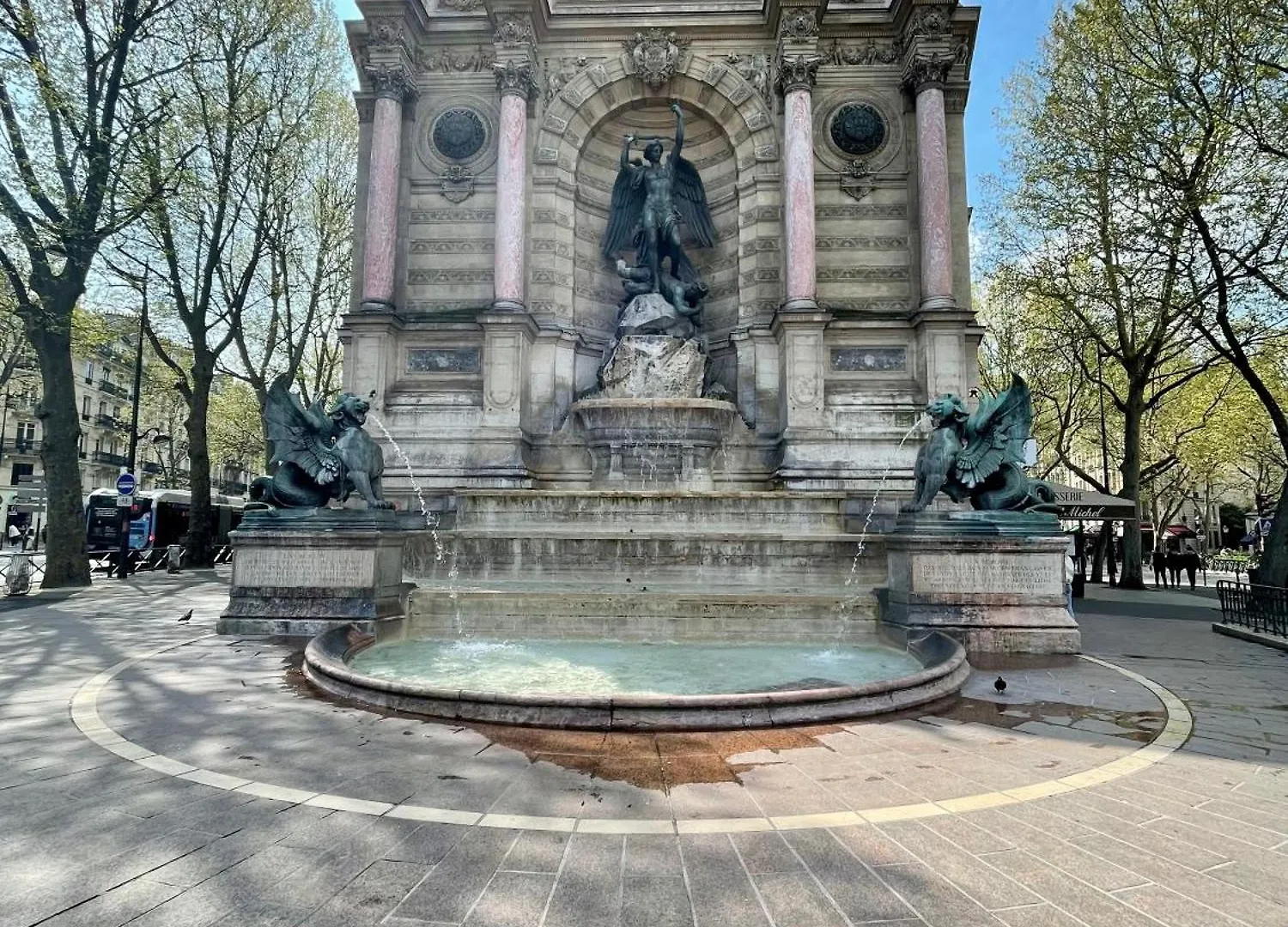 Appartement Cosy A Saint Michel-Notre Dame Paris Center Daire
